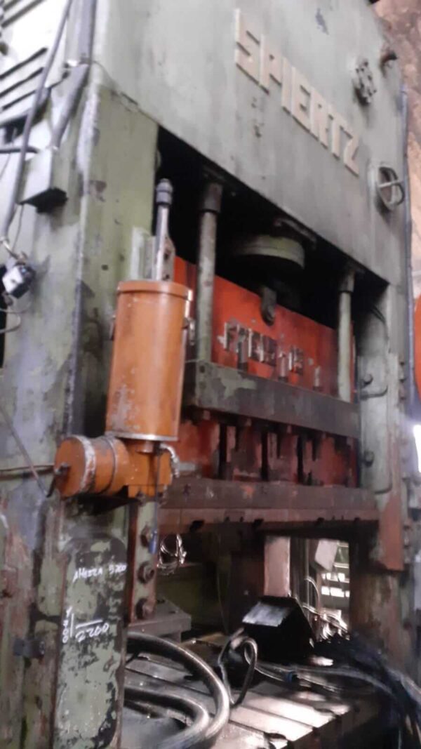 Spiertz a doppia biella 250-300 ton - immagine 2