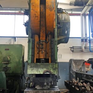 Russa 250 ton