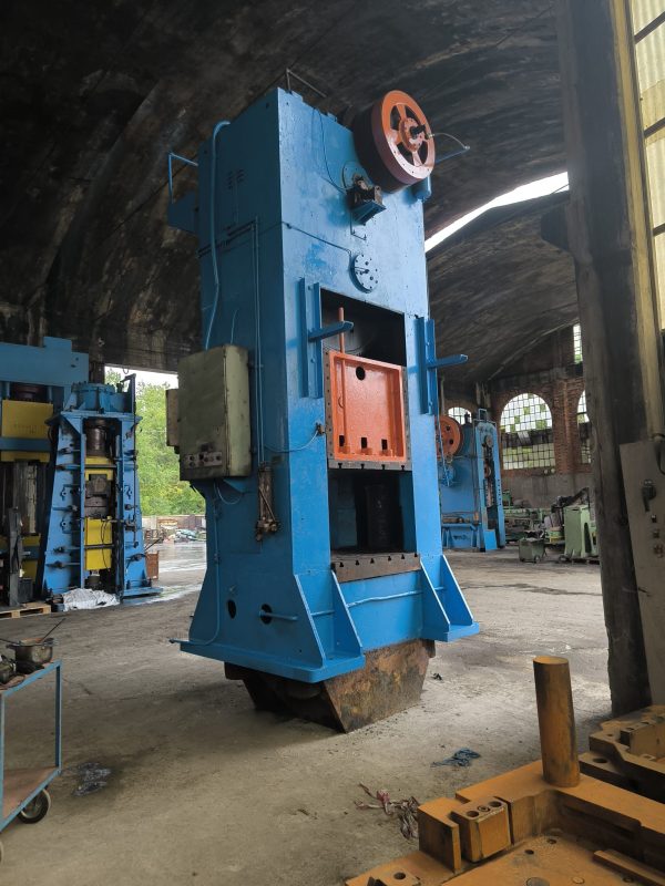 Colombo Tritone 600 ton