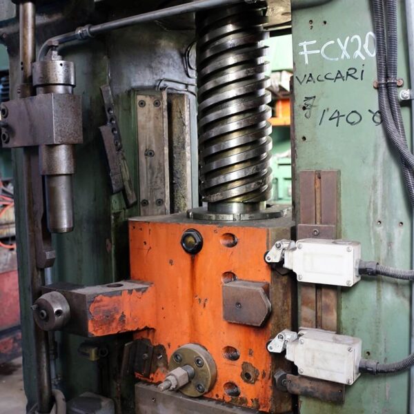 Vaccari 150 ton 145mm - immagine 4