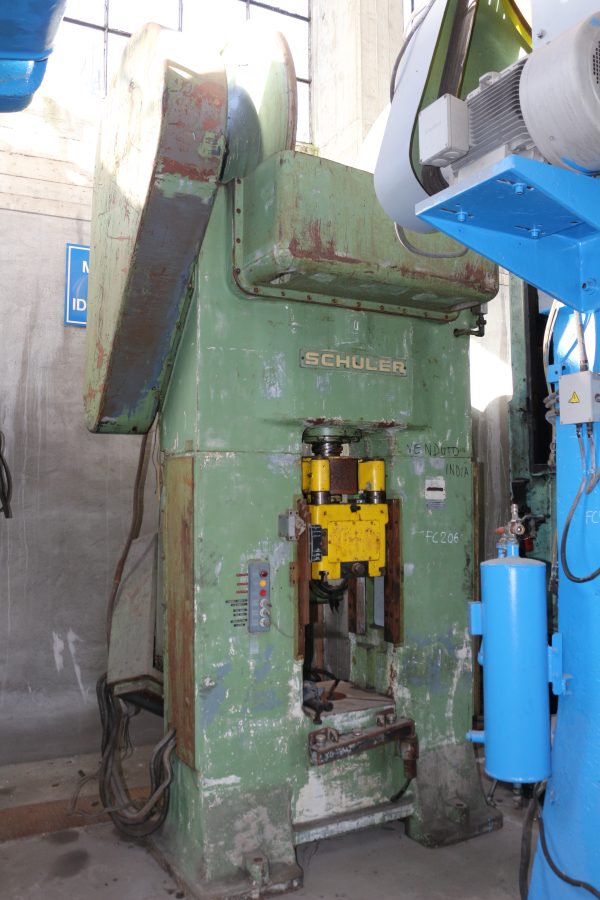Schuler 140 mm 130 ton