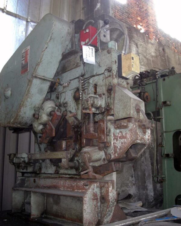 Ficep F16 Universale