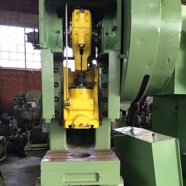 Russa 100 ton