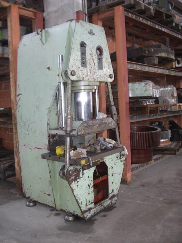 Gigant 80 ton - immagine 2