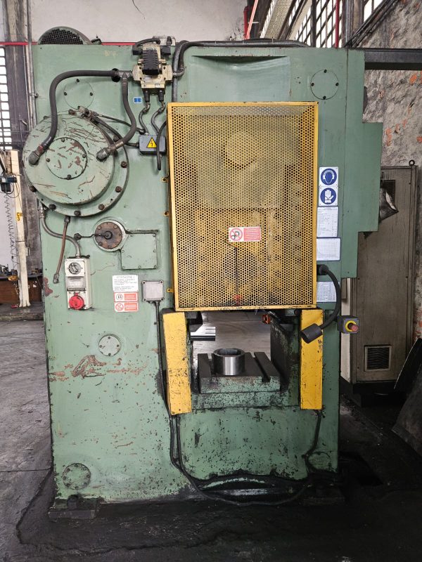 Barnaul KB8336 B 400 ton