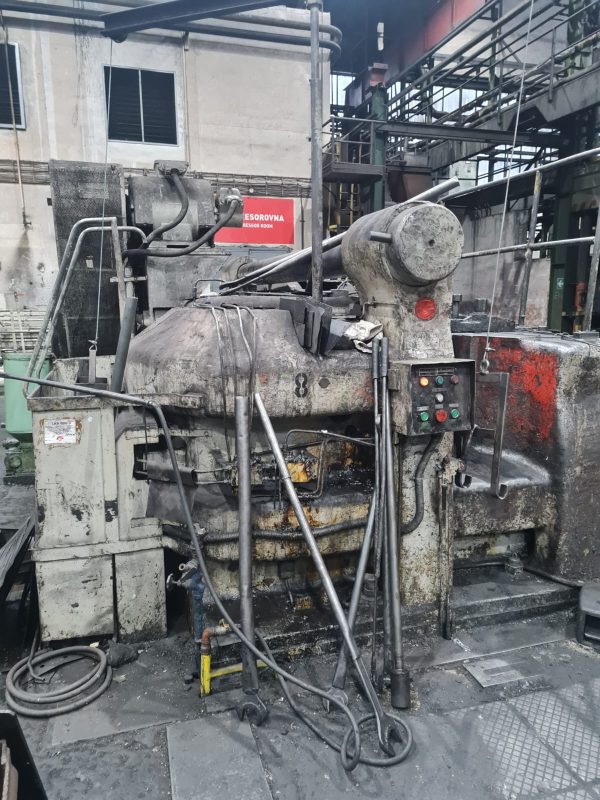 Smeral LHK 800 ton