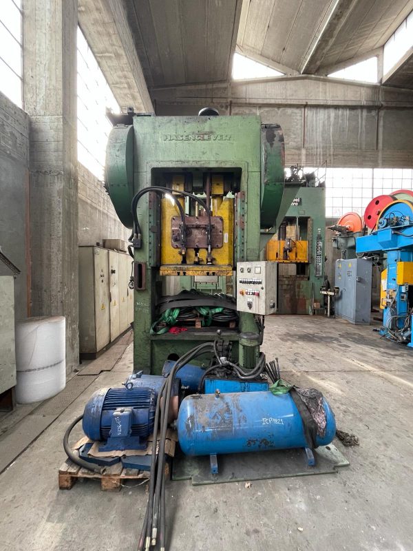 Hasenclever 250 ton
