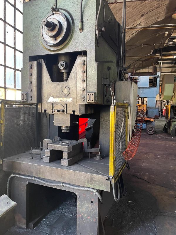 IMV P15F 150 ton